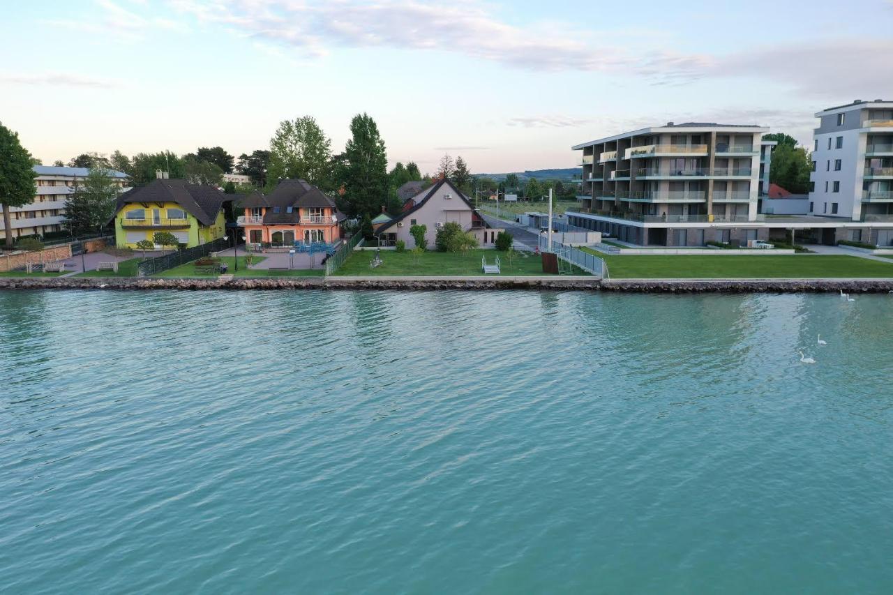 Hullám Apartman Balatonlelle Exterior foto