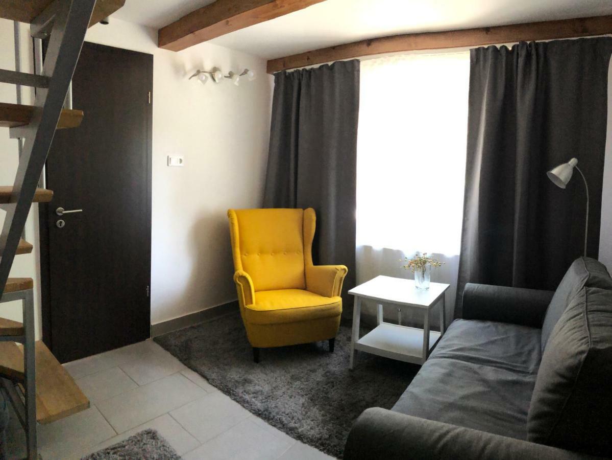 Hullám Apartman Balatonlelle Exterior foto